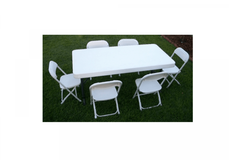 Kids table and chair set rental for an outdoor reception in Bristow, VA