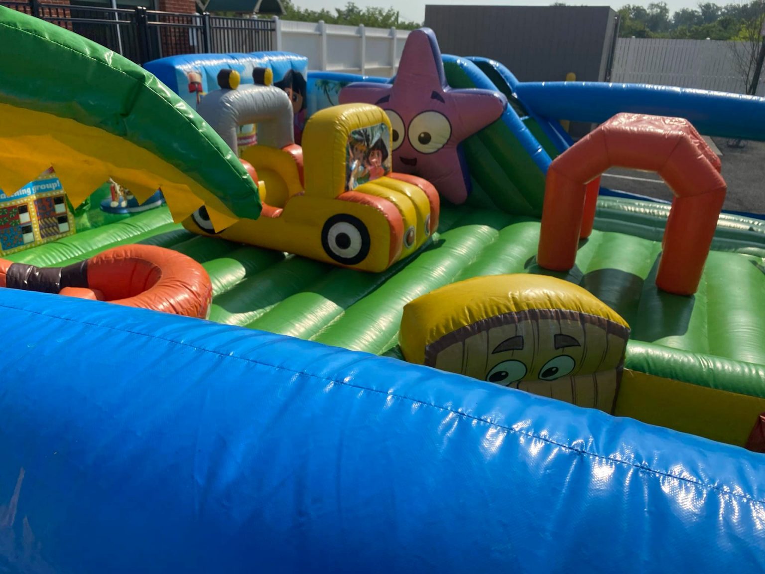 Bruno's Bounce House in Gainesville, VA Party Rental and Bounce House