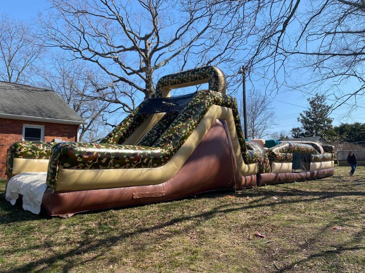 60' CAMO Obstacle Course